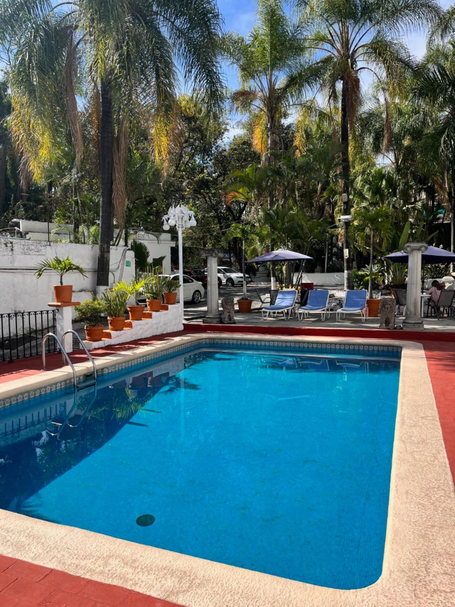 Hotel Bajo El Volcan Куернавака Екстер'єр фото